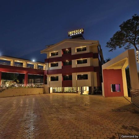 Imperial Grande Resort Лонавла Екстер'єр фото
