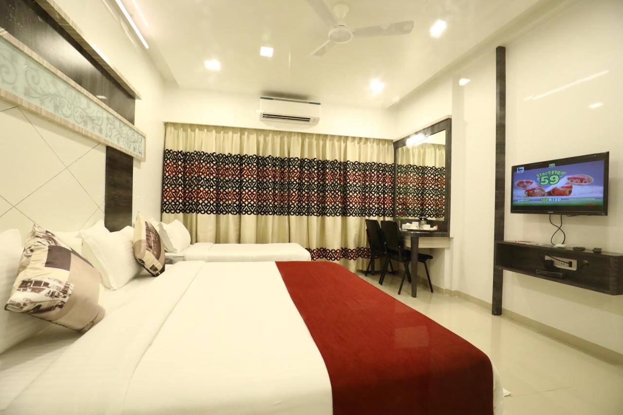 Imperial Grande Resort Лонавла Екстер'єр фото